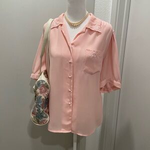 VTG Alicia Pink Coquette Collared Button-Down Short Sleeve Blouse Top - L